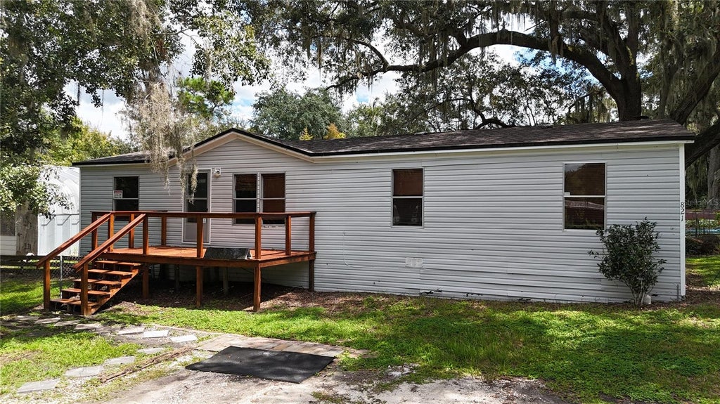 Photo of 821 Navajo Drive, Saint Cloud, FL 34771 (MLS # S5158143)