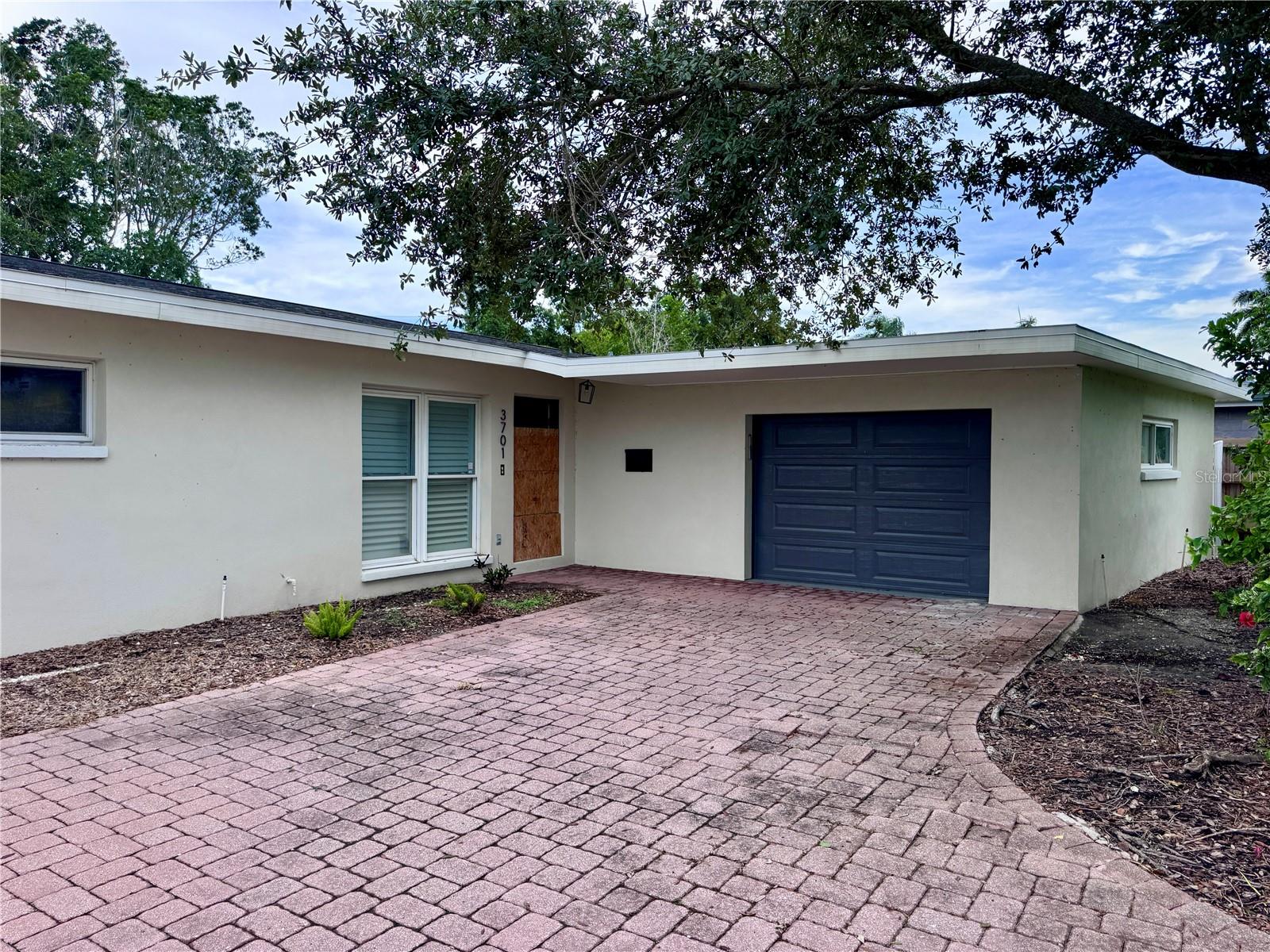 3701 SHORE ACRES BOULEVARD NE