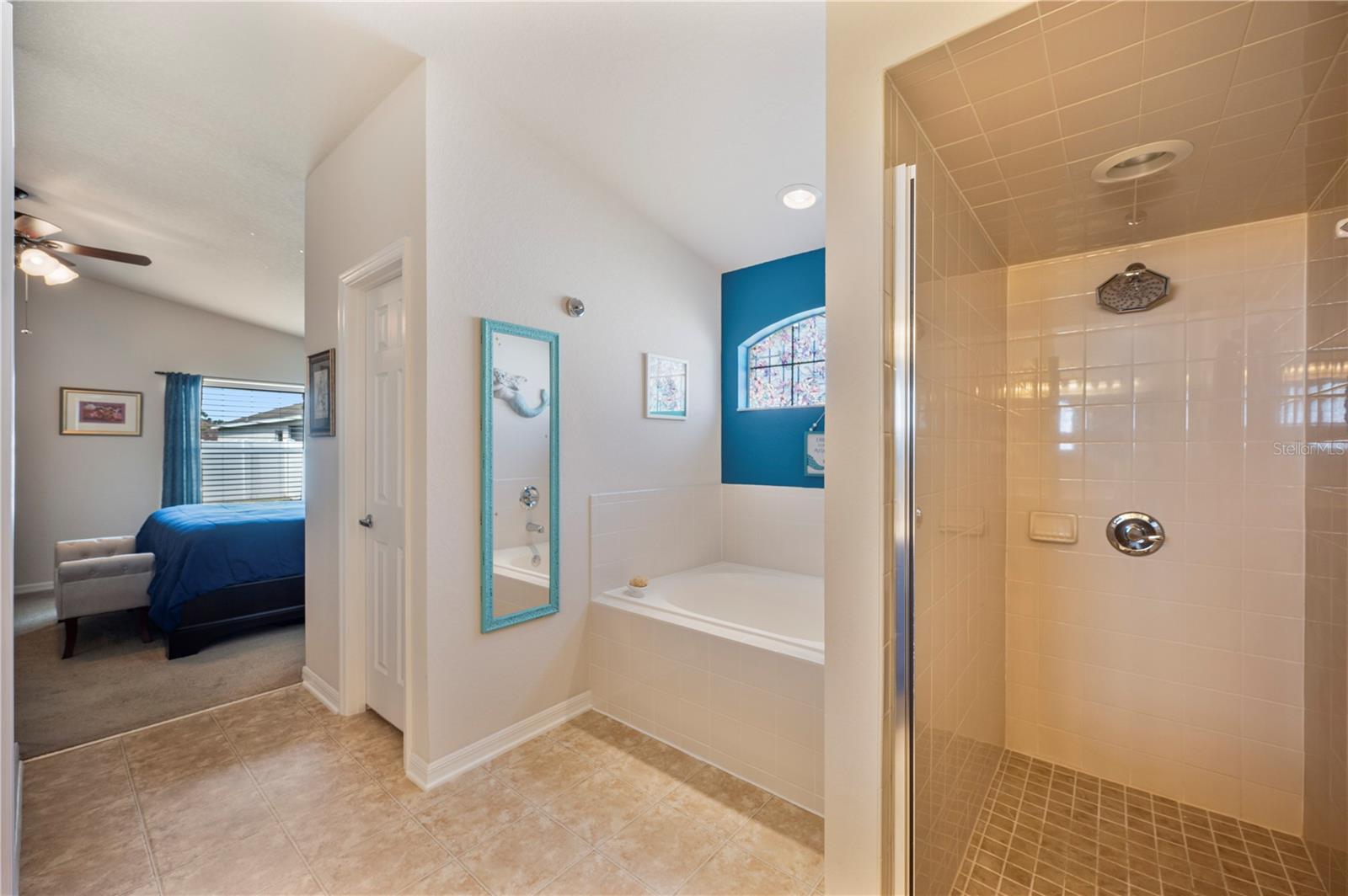 MANDOLIN 02 - Residential