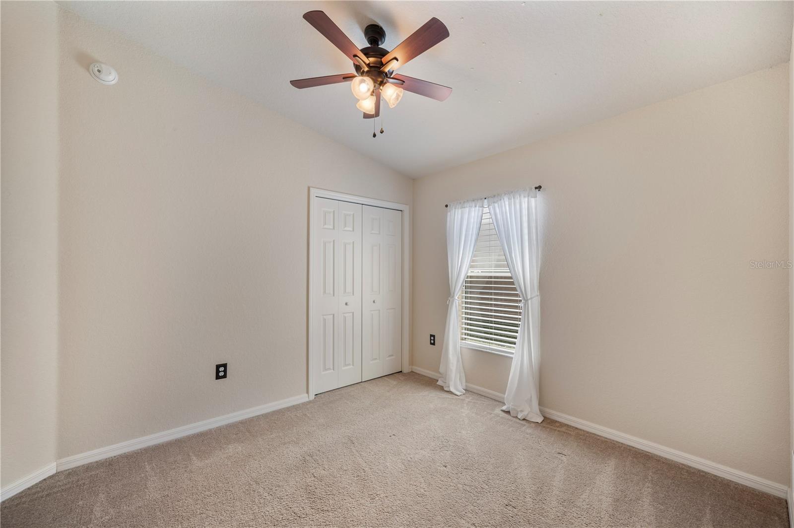 MANDOLIN 02 - Residential