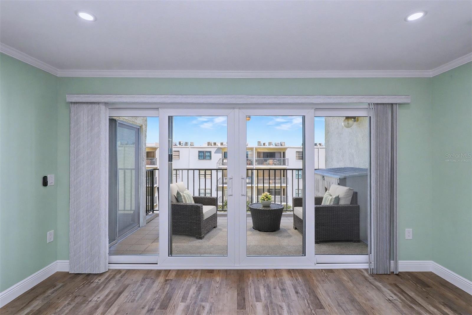 GOLDEN SHORES CONDO - Residential