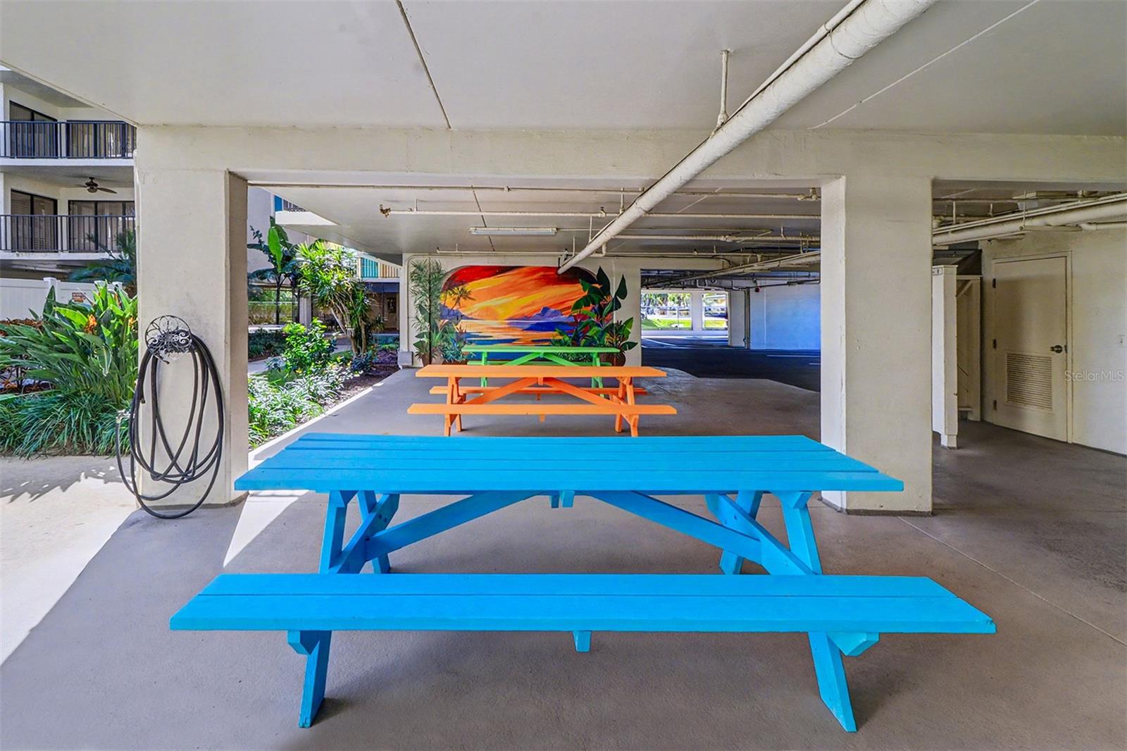 GOLDEN SHORES CONDO - Residential