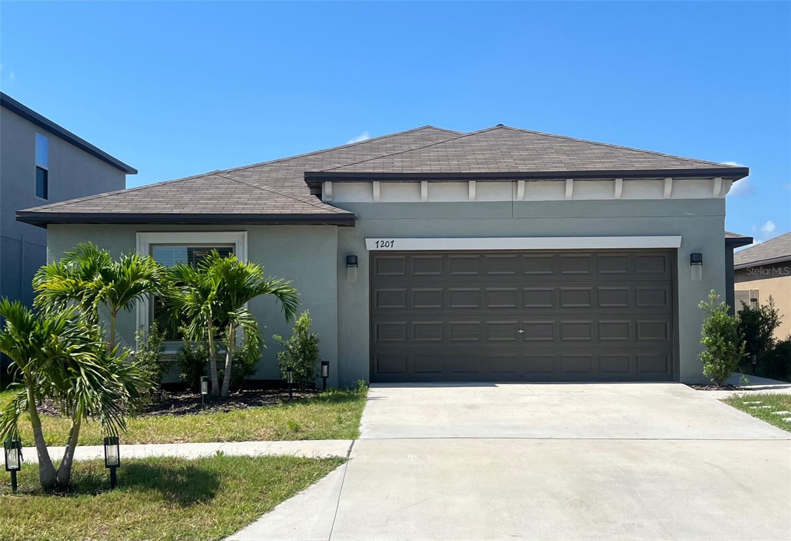 Welcome Home! This well-maintained property features a spacious open concept floor plan in the desirable Cypress Mill community. The Primary Suite includes dual sinks and a large walk-in closet for added comfort. Step outside to a generous backyard with a patio and direct access to the walking path just behind the home. Enjoy access to a variety of community amenities, including a clubhouse, resort-style pool, splash pad, fitness center, playground and more. Conveniently located less than 10 minutes from I-75 and approximately 45 minutes from MacDill Air Force Base, this home offers both comfort and convenience. Schedule your showing today!?*Home will be freshly repainted and cleaned to be in top condition prior to move-in.*