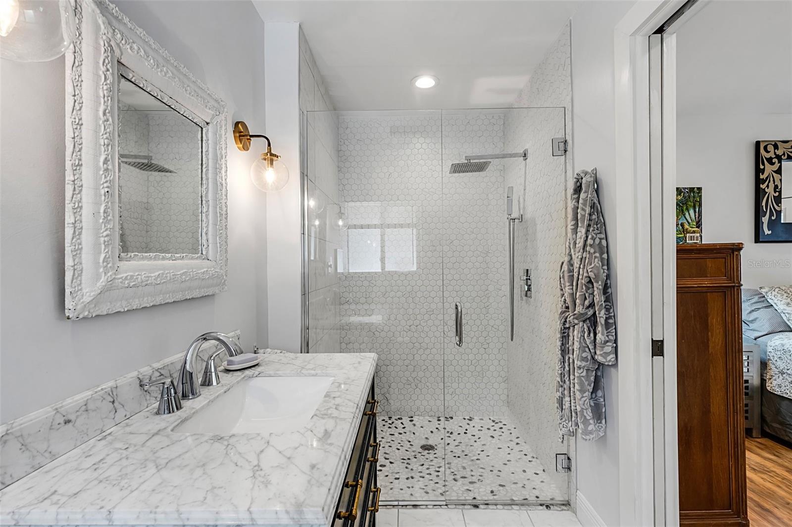 TORRES ADD SUB OF LT 5 - Residential