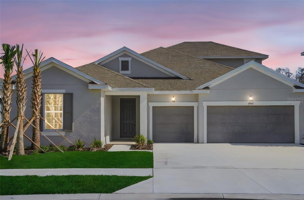 Photo of 17546 Valleywood Parkway, Land O Lakes, FL 34638 (MLS # G5118610)