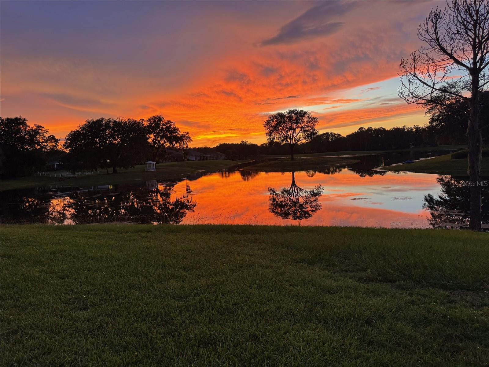 LAKE DIAMOND GOLF & CC PH 03 - Residential Lease