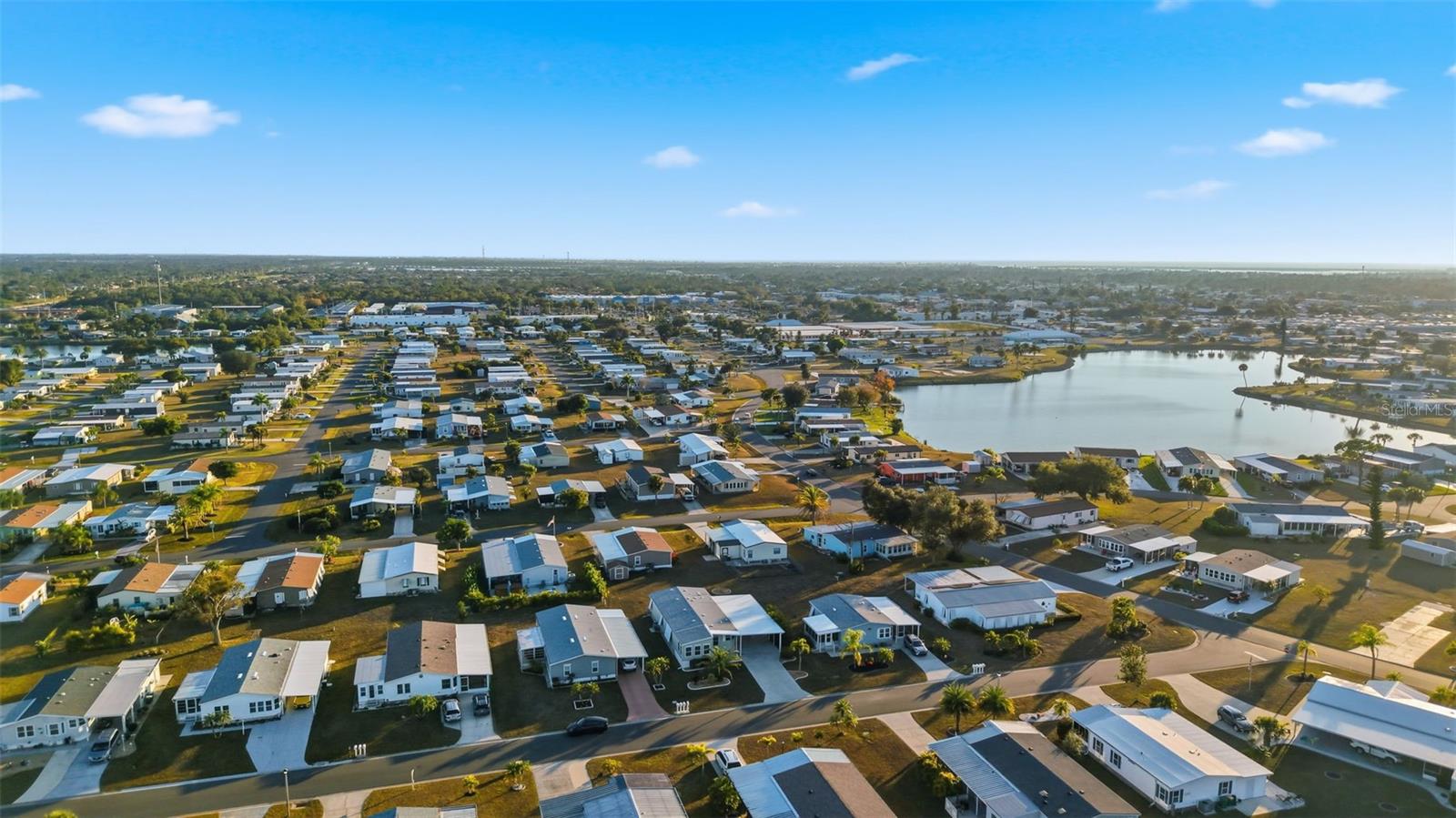 LEMON BAY ISLES PH 111 - Residential