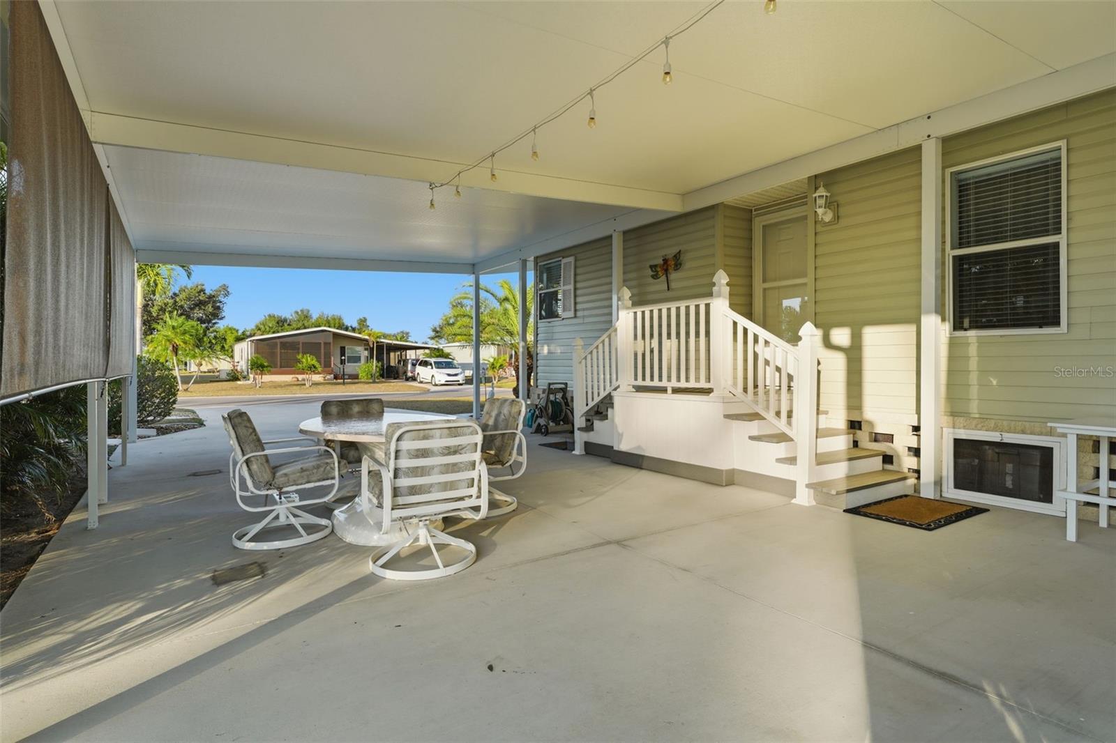 LEMON BAY ISLES PH 111 - Residential