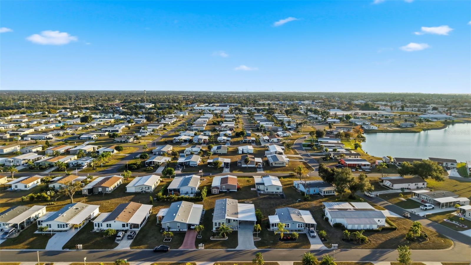 LEMON BAY ISLES PH 111 - Residential