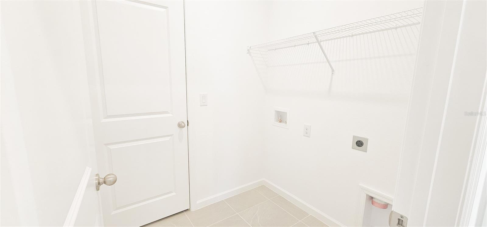 CYPRESS PARK ESTATES - Residential Lease