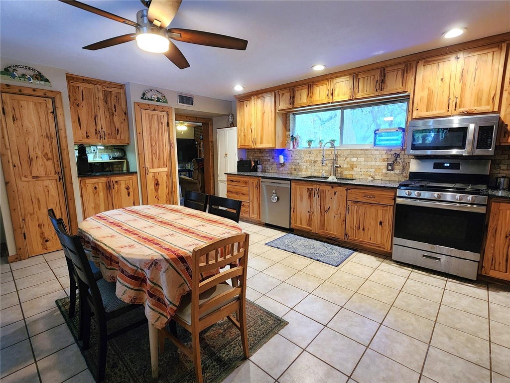 Photo of 13501 NE 245th Street Road, Fort Mccoy, FL 32134 (MLS # OM728585)