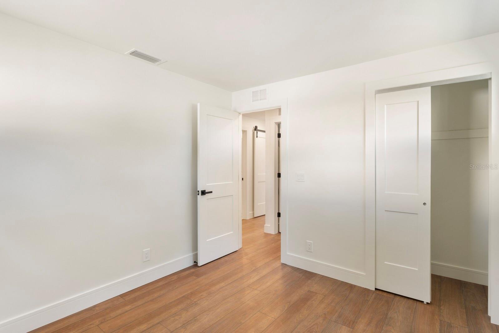 MAC FARLANE PARK - Residential