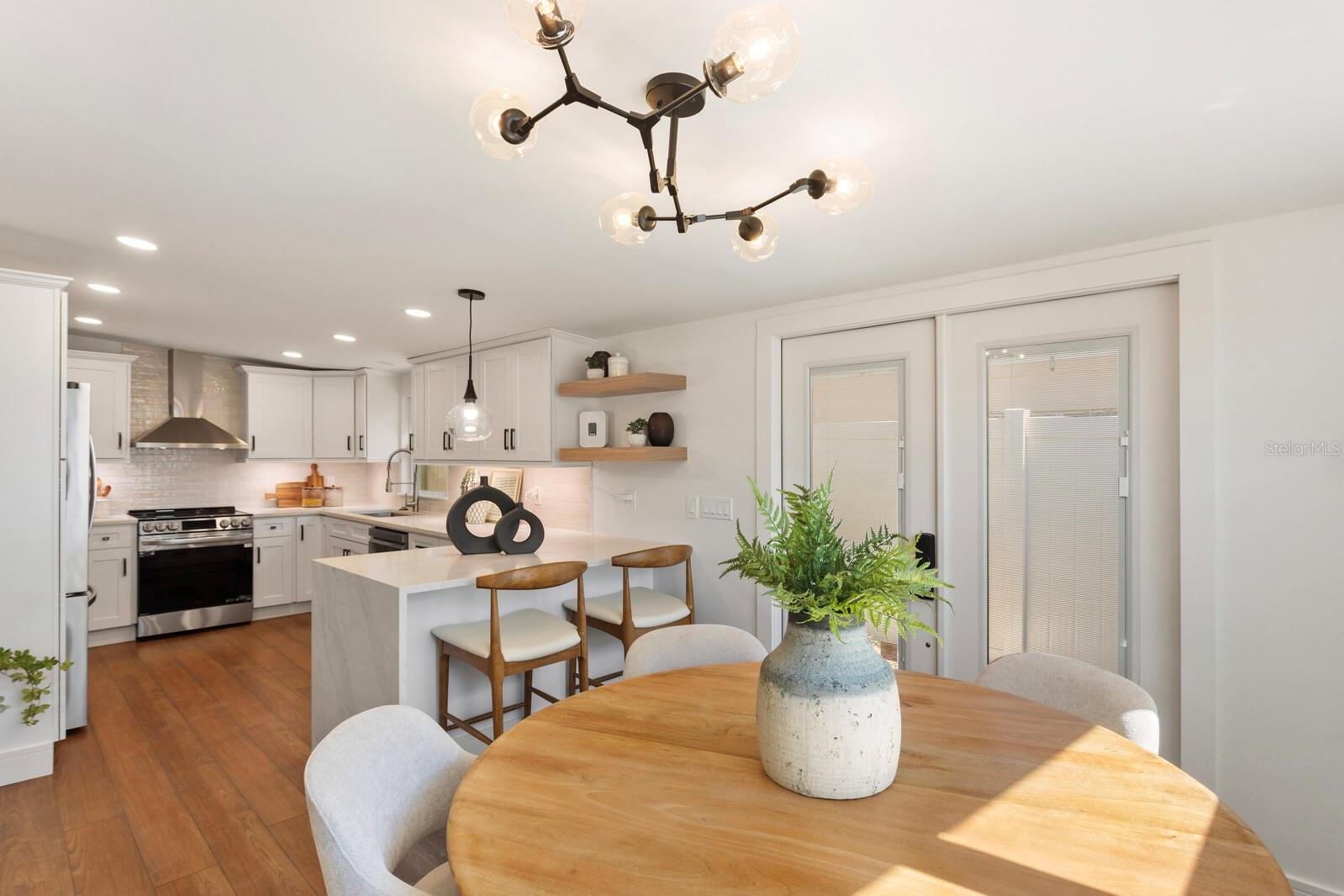 MAC FARLANE PARK - Residential