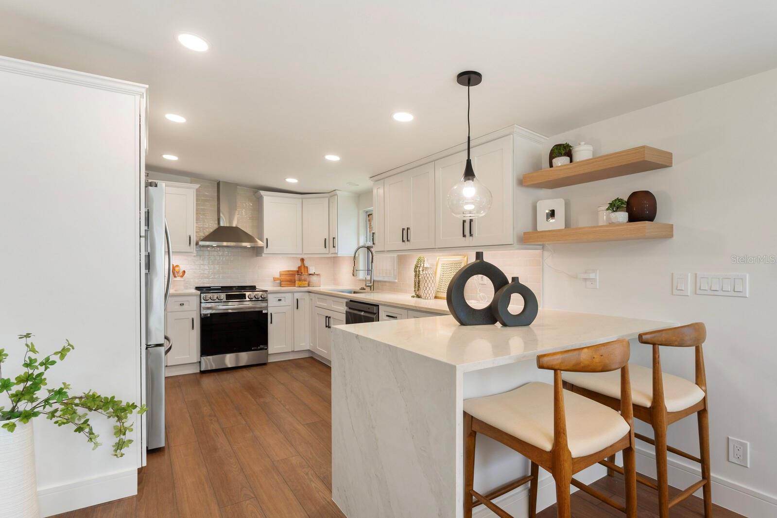 MAC FARLANE PARK - Residential