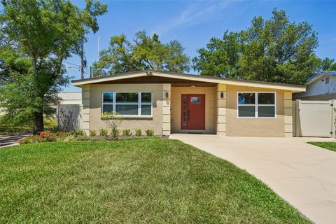 Photo of 3123 W La Salle Street, Tampa, FL 33607 (MLS # TB8450611)