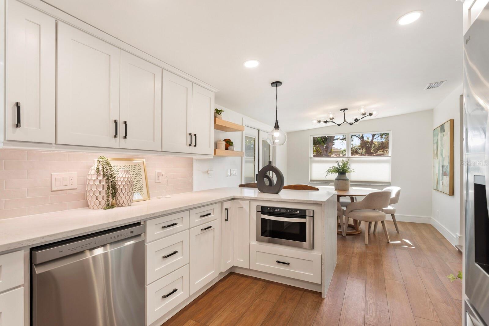 MAC FARLANE PARK - Residential