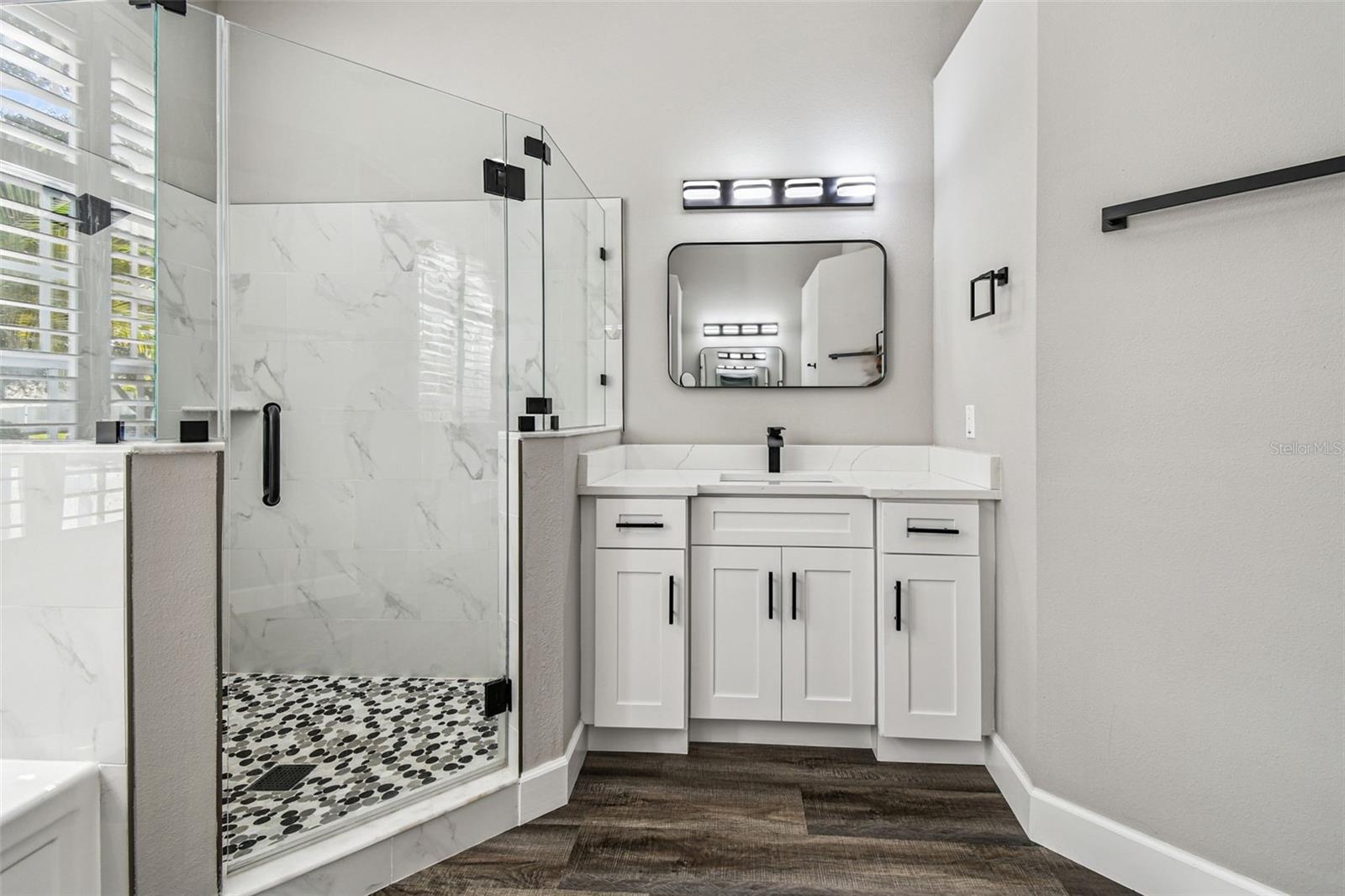 PAVILION PH 2 - Residential