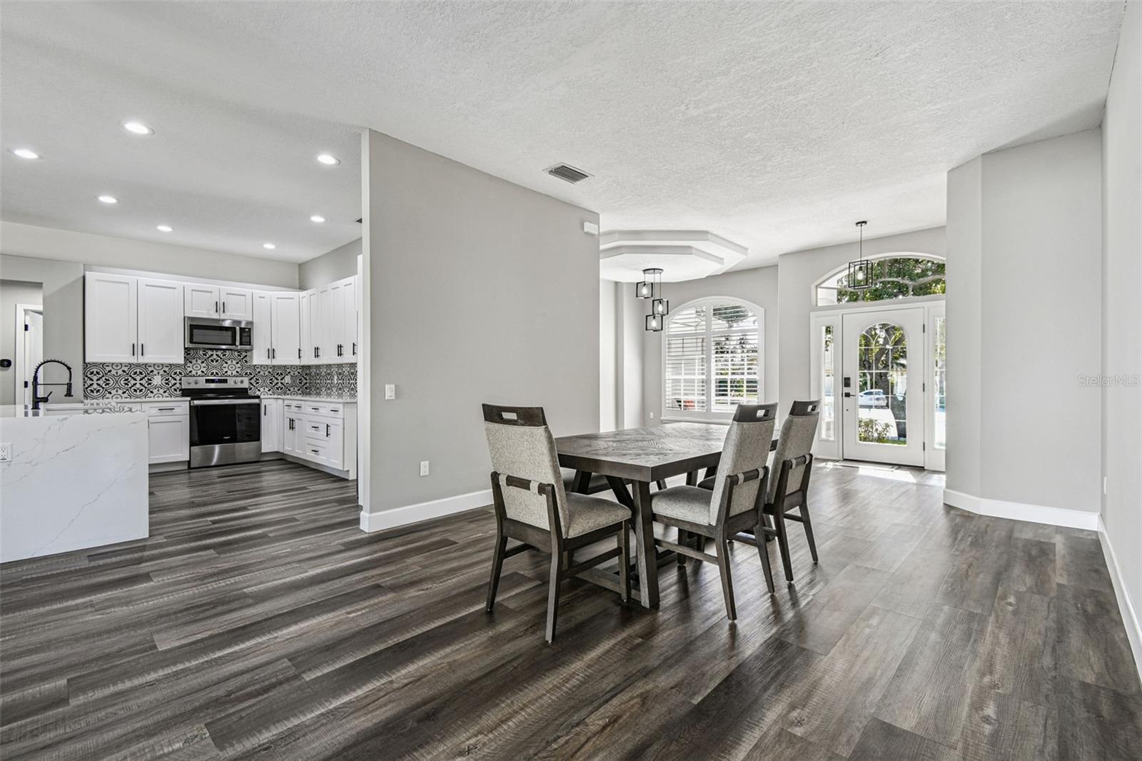 PAVILION PH 2 - Residential