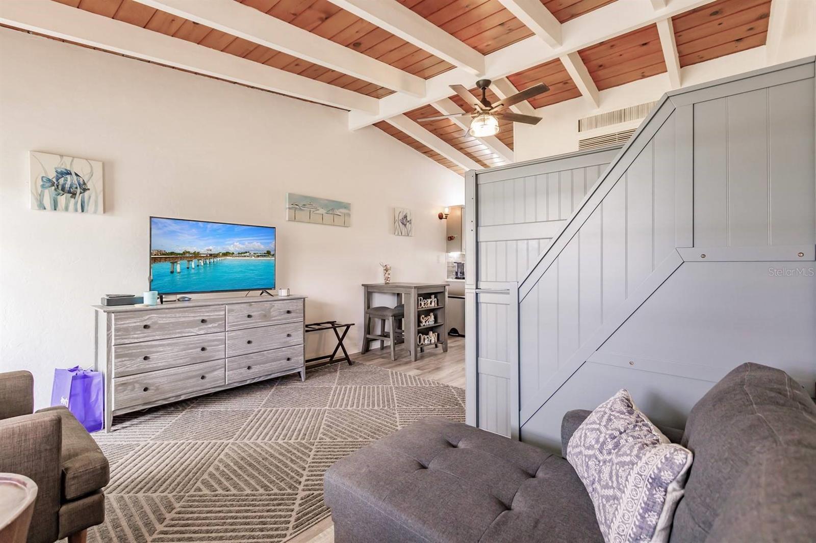 CASA MAR - Residential Lease