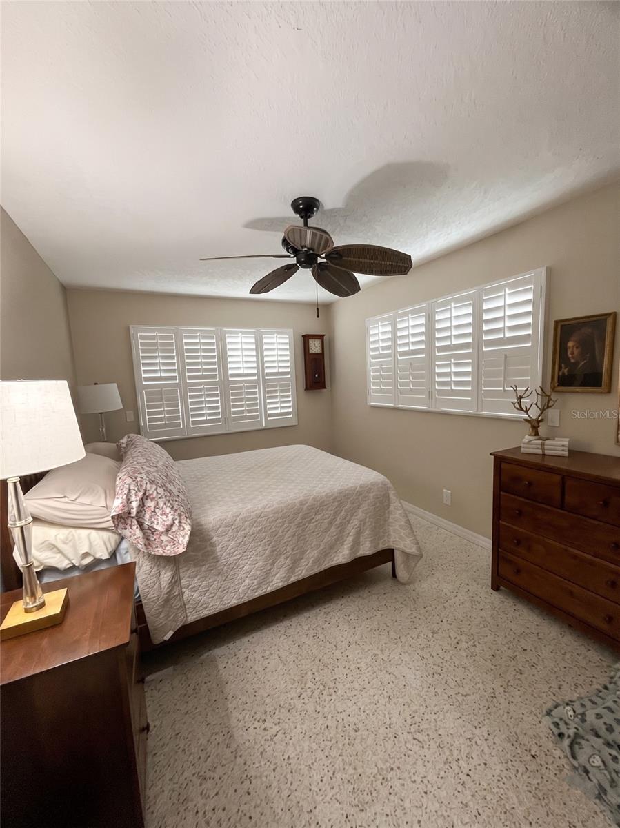 BAYWOOD SHORES 1ST ADD - Residential