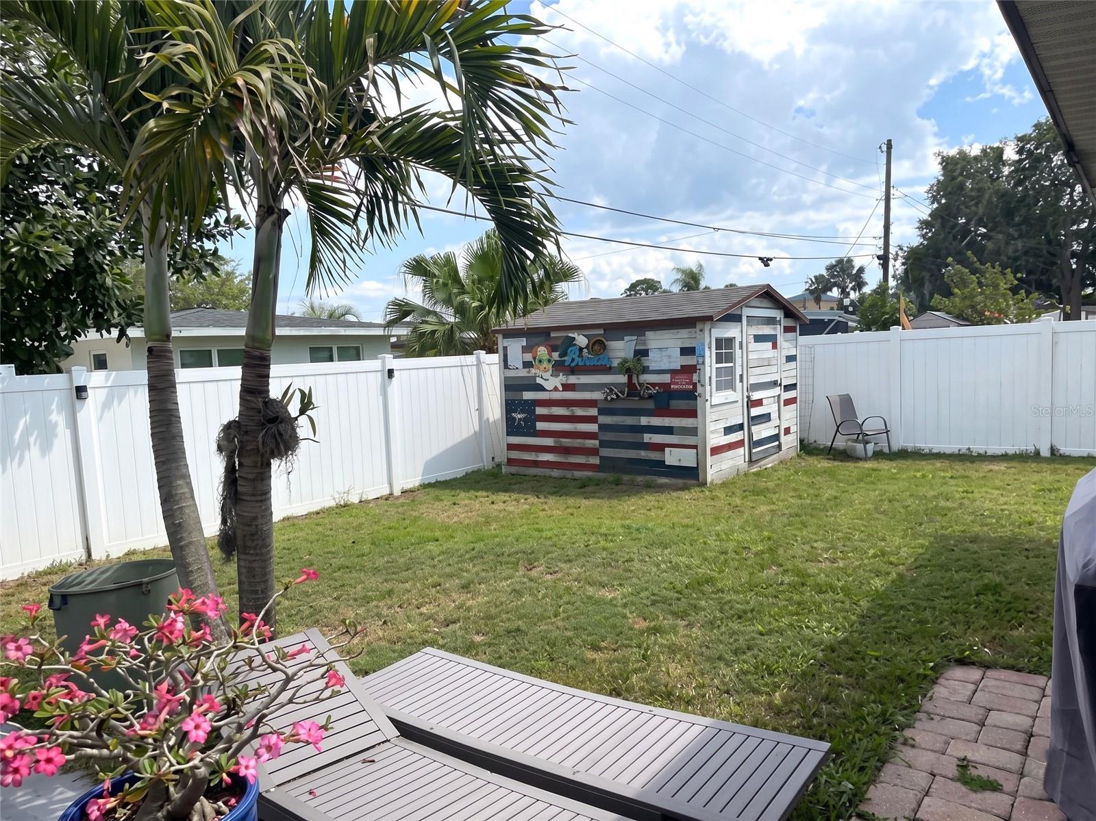 BAYWOOD SHORES 1ST ADD - Residential