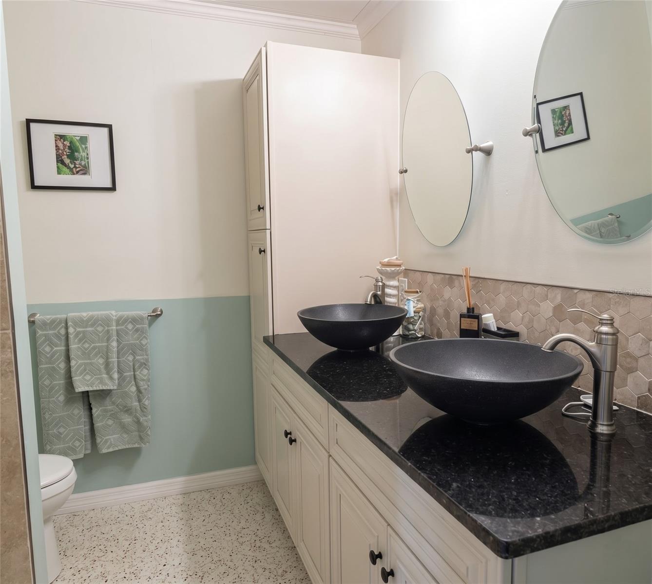 BAYWOOD SHORES 1ST ADD - Residential