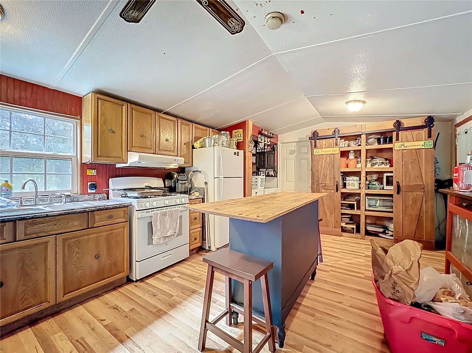 OAK FOREST EXT - Residential