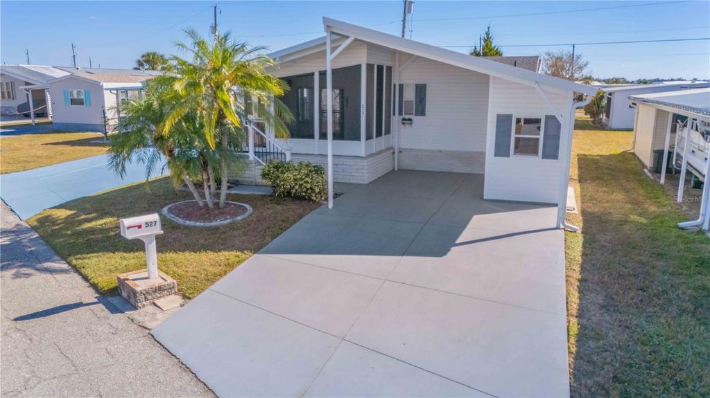 Photo of 527 Fleetwood Street, North Port, FL 34287 (MLS # A4694283)