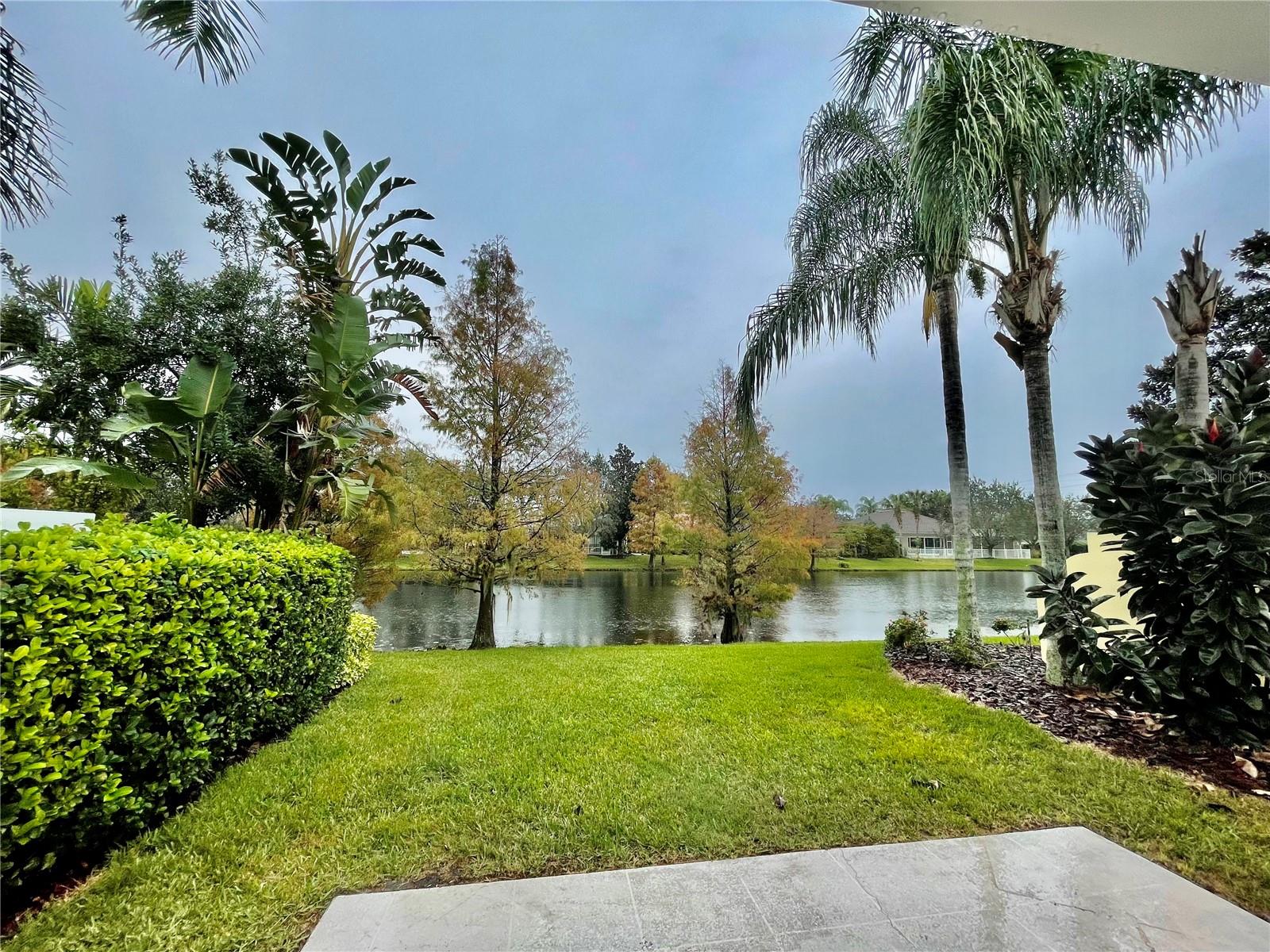 VILLAGEWALK/LK NONAD & 01 - Residential Lease