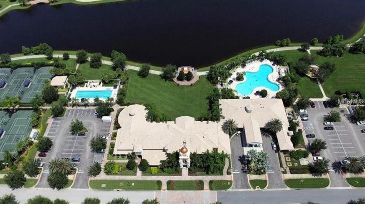 VILLAGEWALK/LK NONAD & 01 - Residential Lease