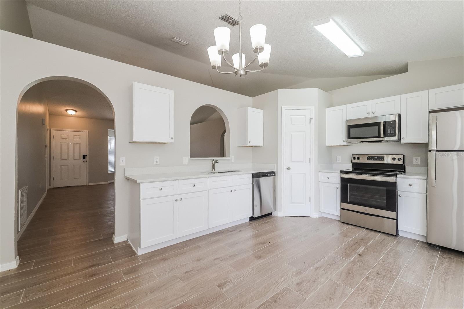 POINCIANA NBRHD 05 NORTH VILLAGE 03 - Residential Lease