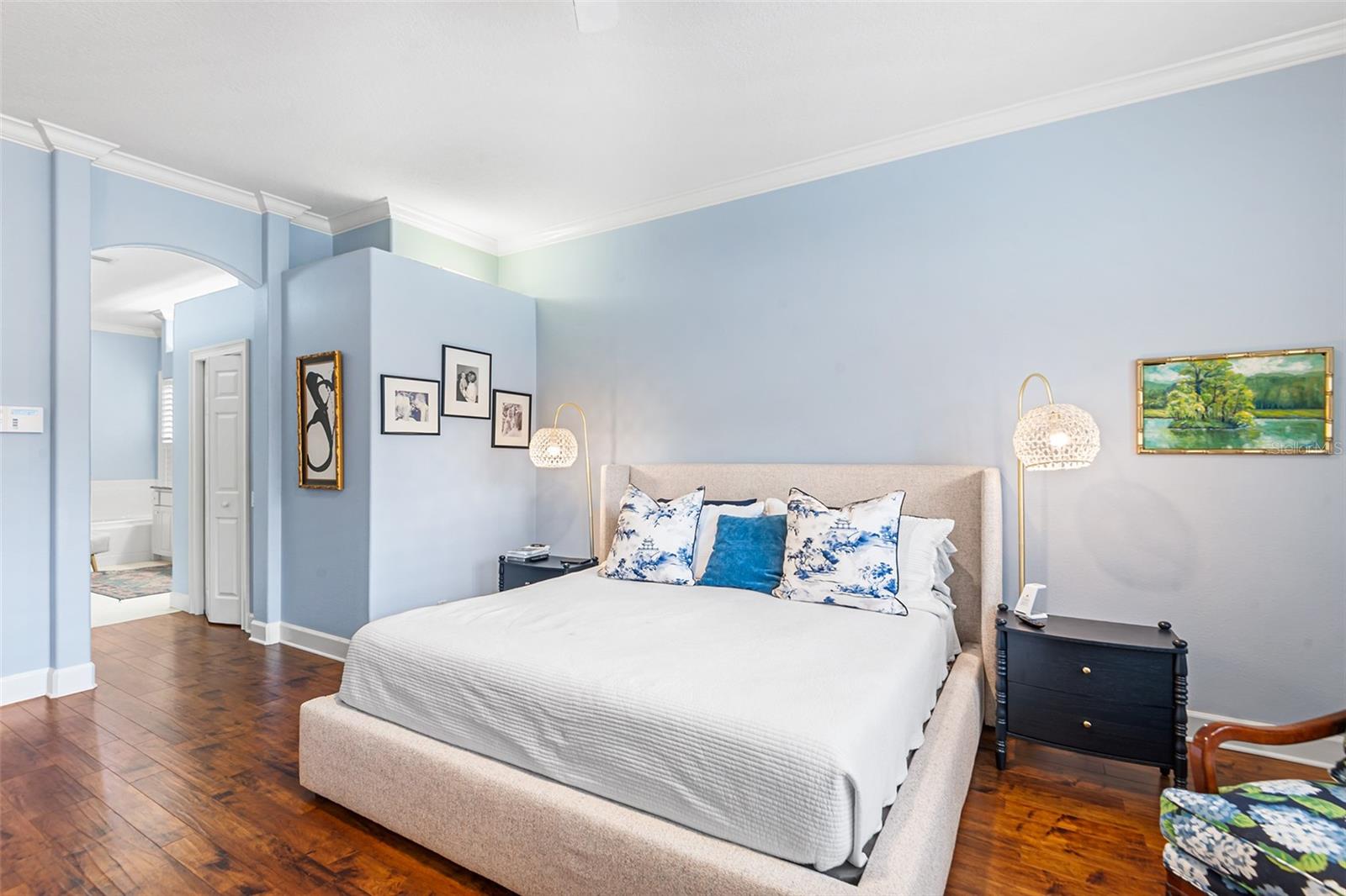 HAMILTON SOUTH - Residential