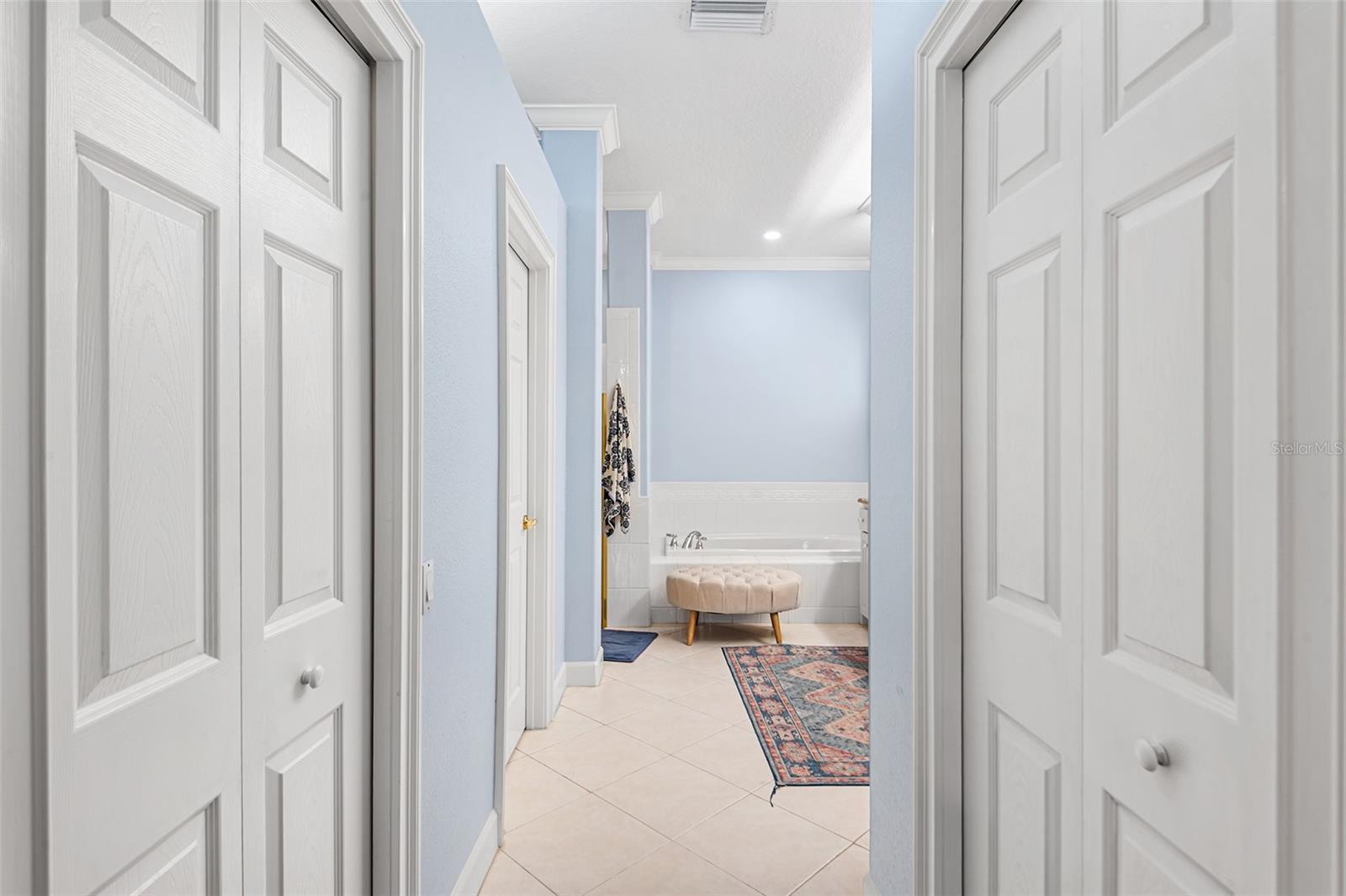 HAMILTON SOUTH - Residential