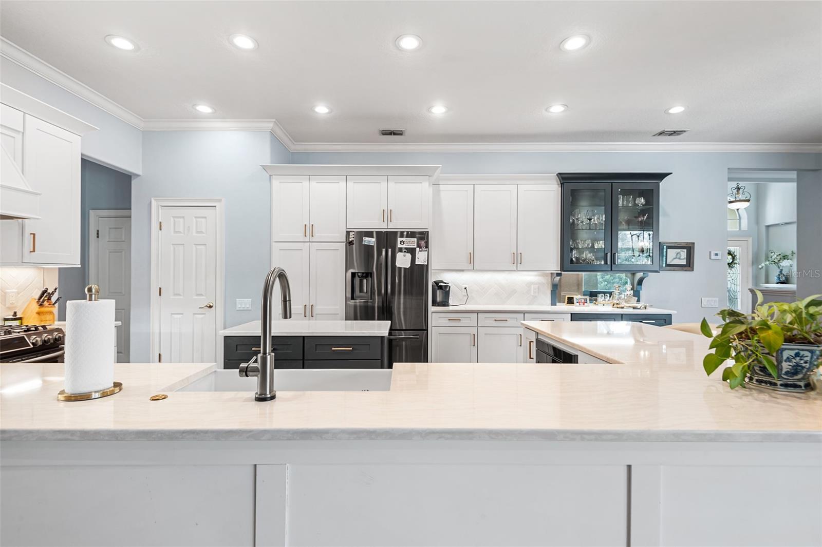 HAMILTON SOUTH - Residential