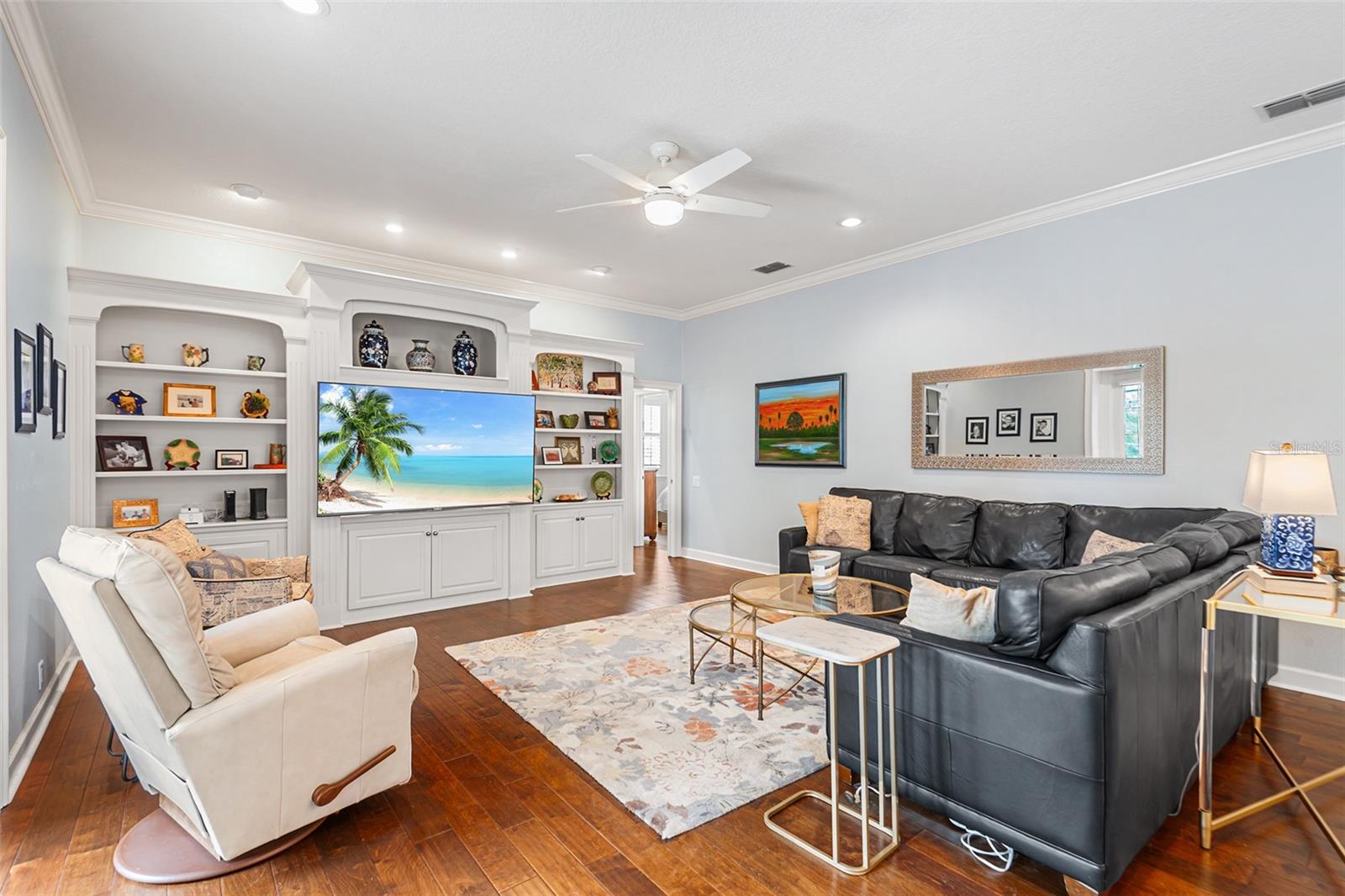 HAMILTON SOUTH - Residential