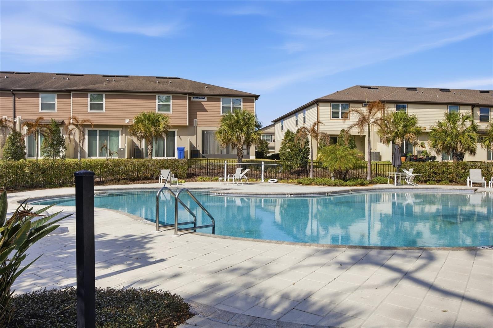 REGO PALMS - Residential