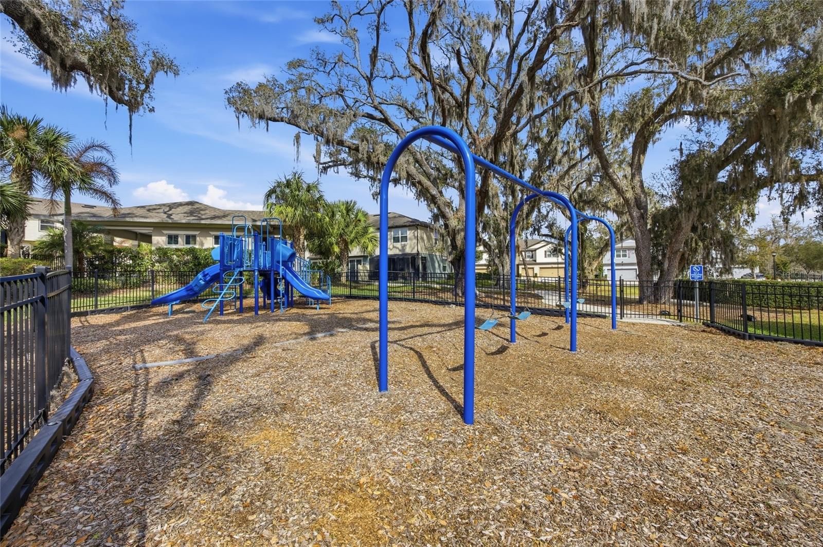 REGO PALMS - Residential