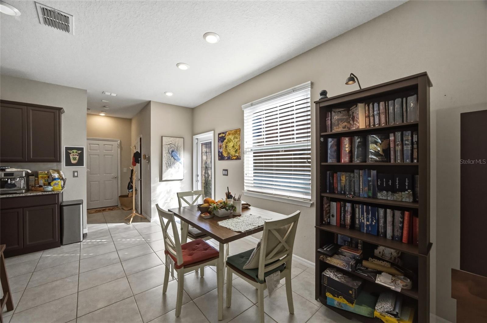 REGO PALMS - Residential