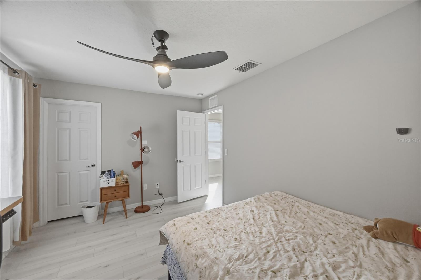 REGO PALMS - Residential