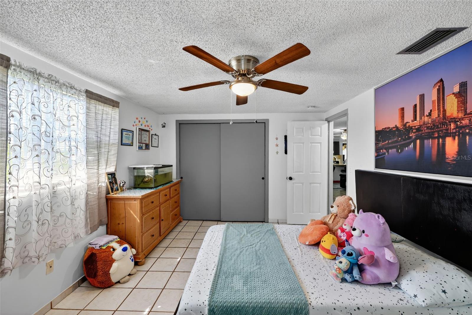 TAHITIAN HOMES - Residential