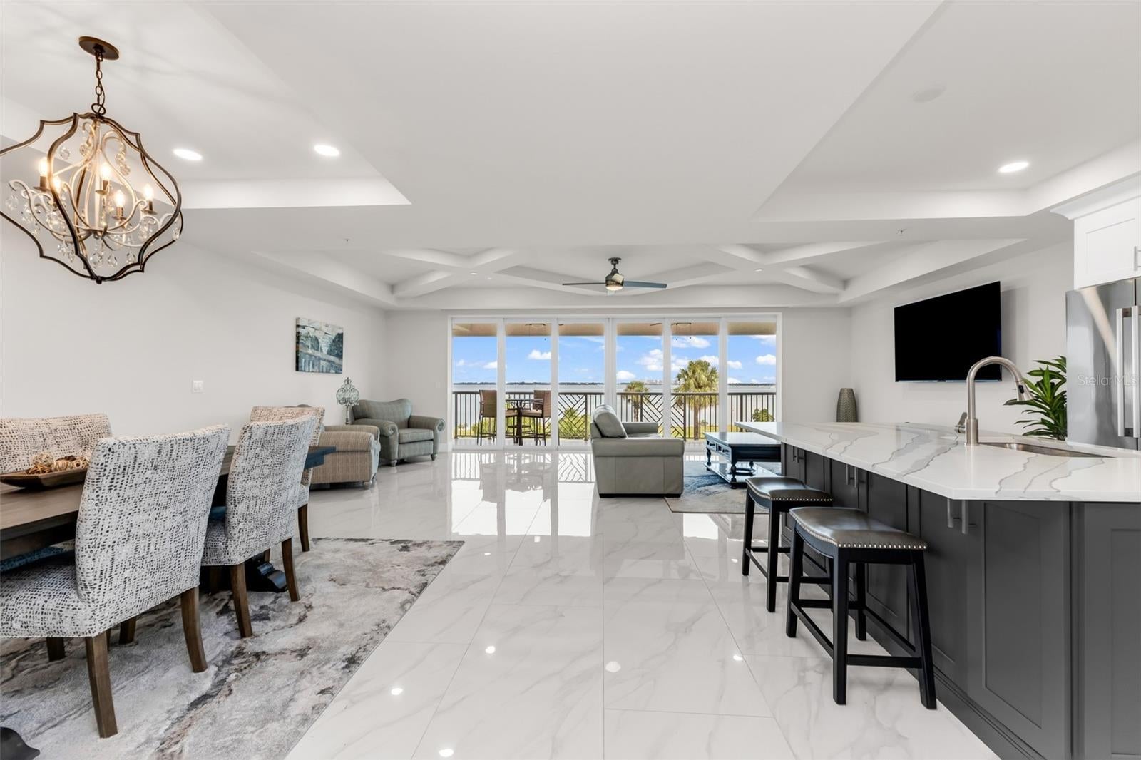 1425 PARK BEACH CIRCLE 124, PUNTA GORDA, FL, 33950 2 1425 PARK BEACH CIRCLE 124