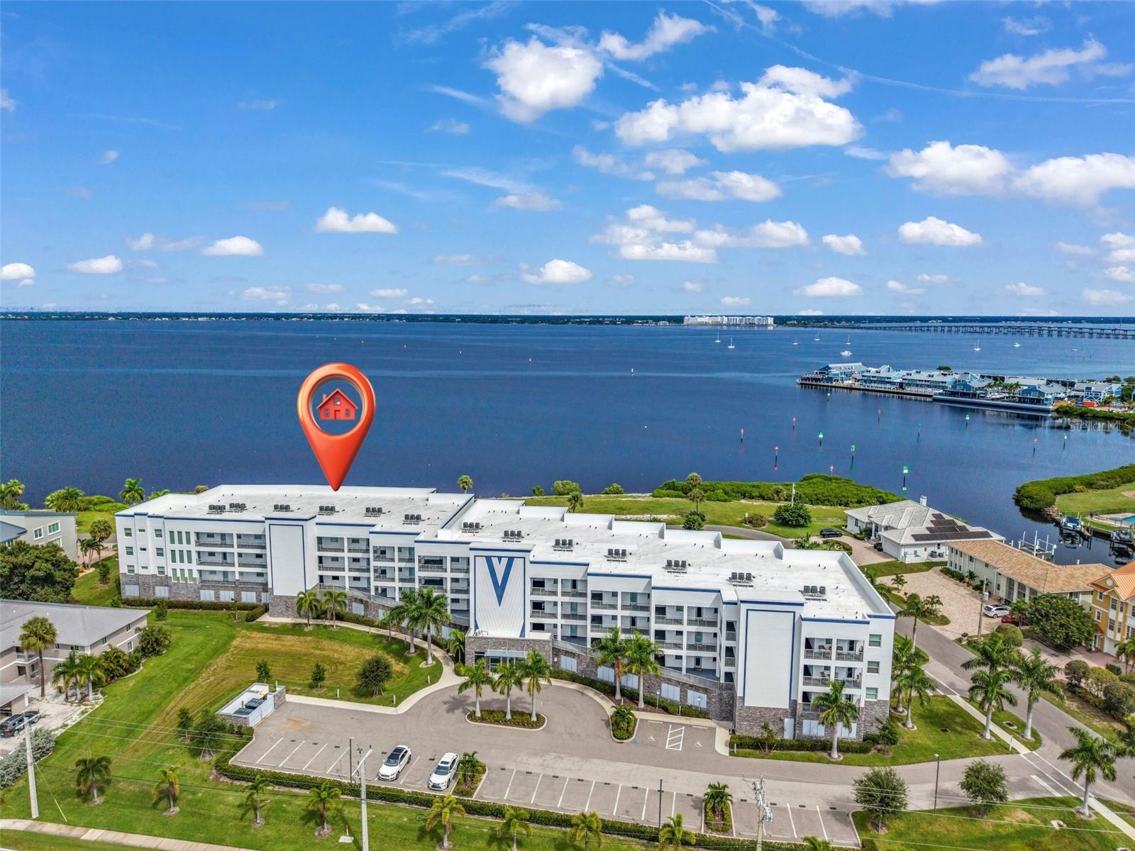1425 PARK BEACH CIRCLE 124, PUNTA GORDA, FL, 33950 3 1425 PARK BEACH CIRCLE 124