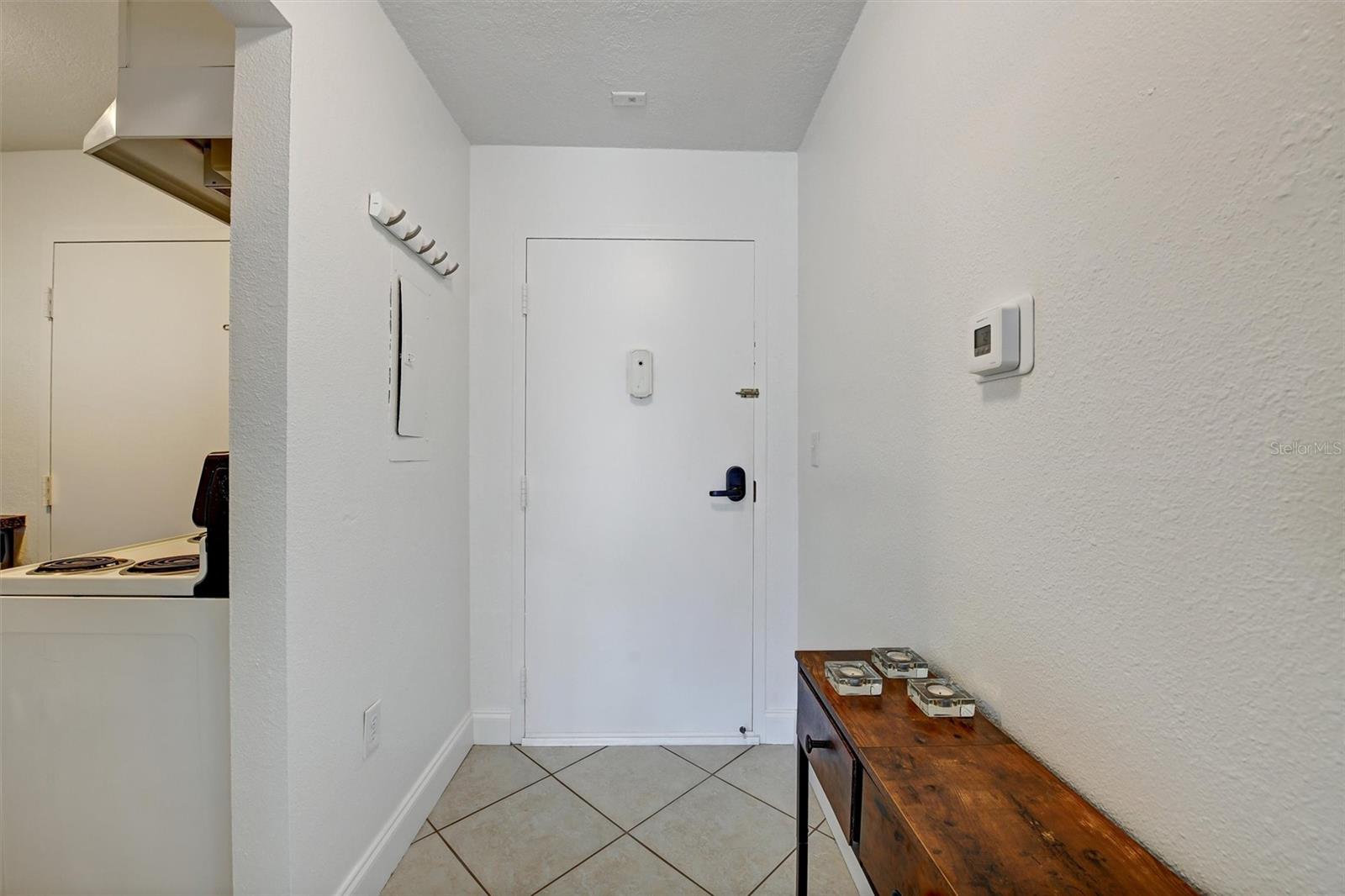 MEDITERRANEAN MANORS - Residential