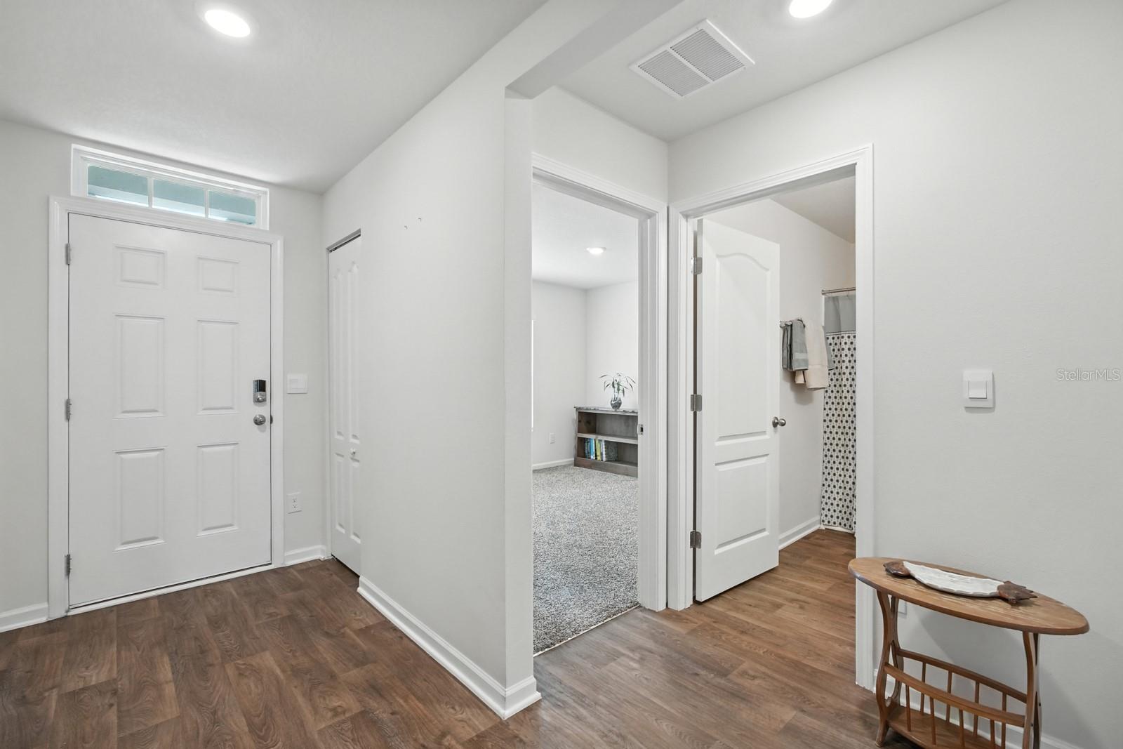 18 POPLAR DRIVE