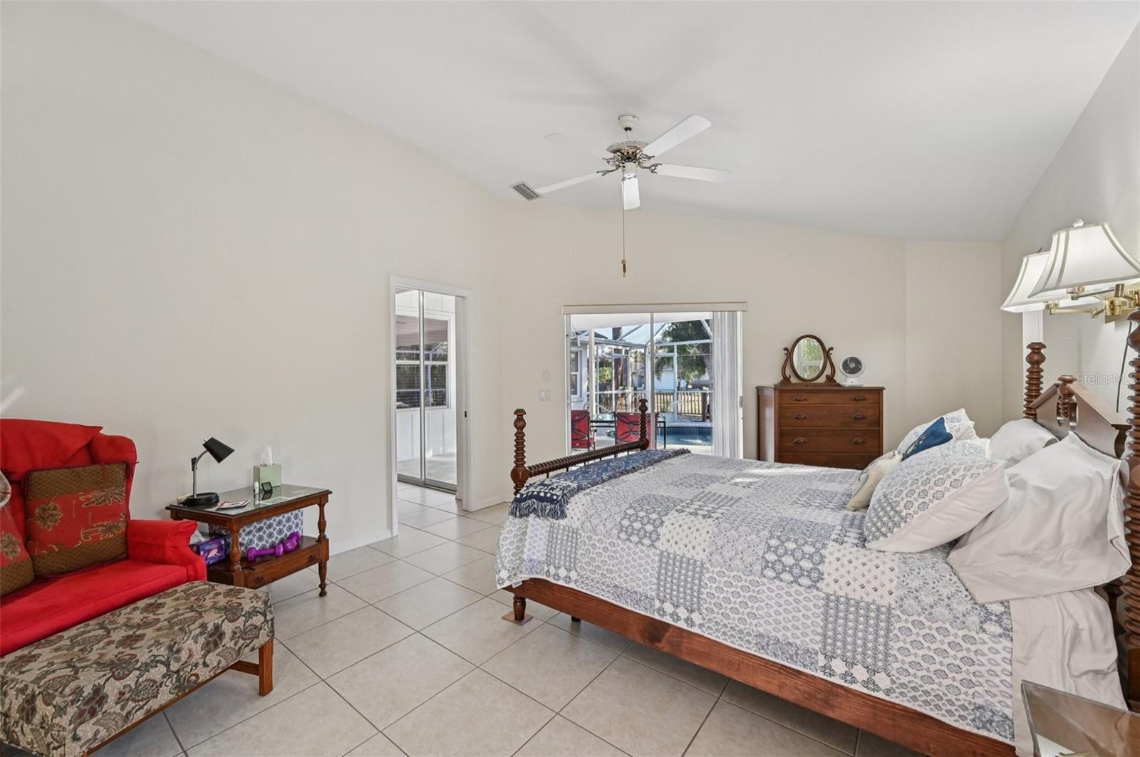 ARTIST ACRES - Residential