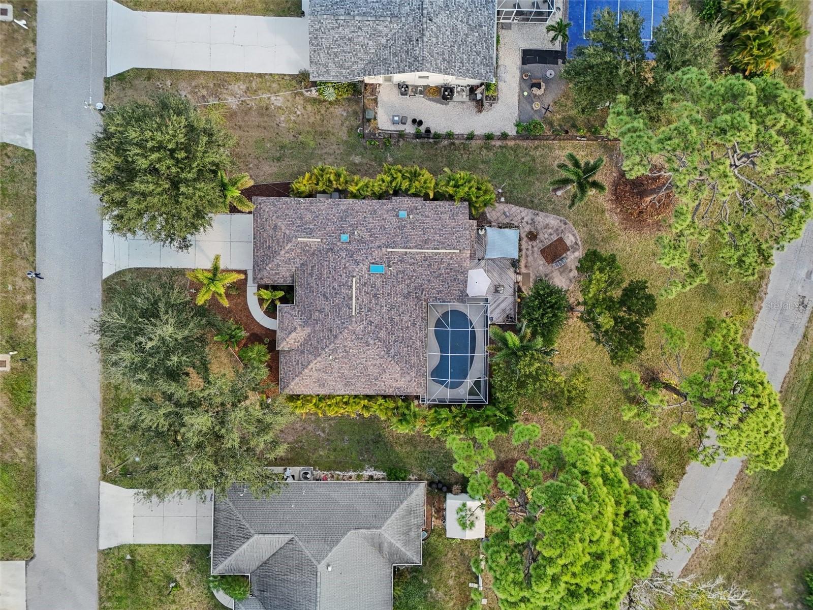 ARTIST ACRES - Residential