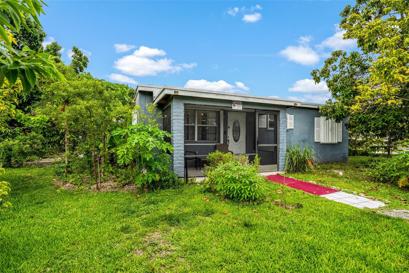 601 NE 12TH STREET