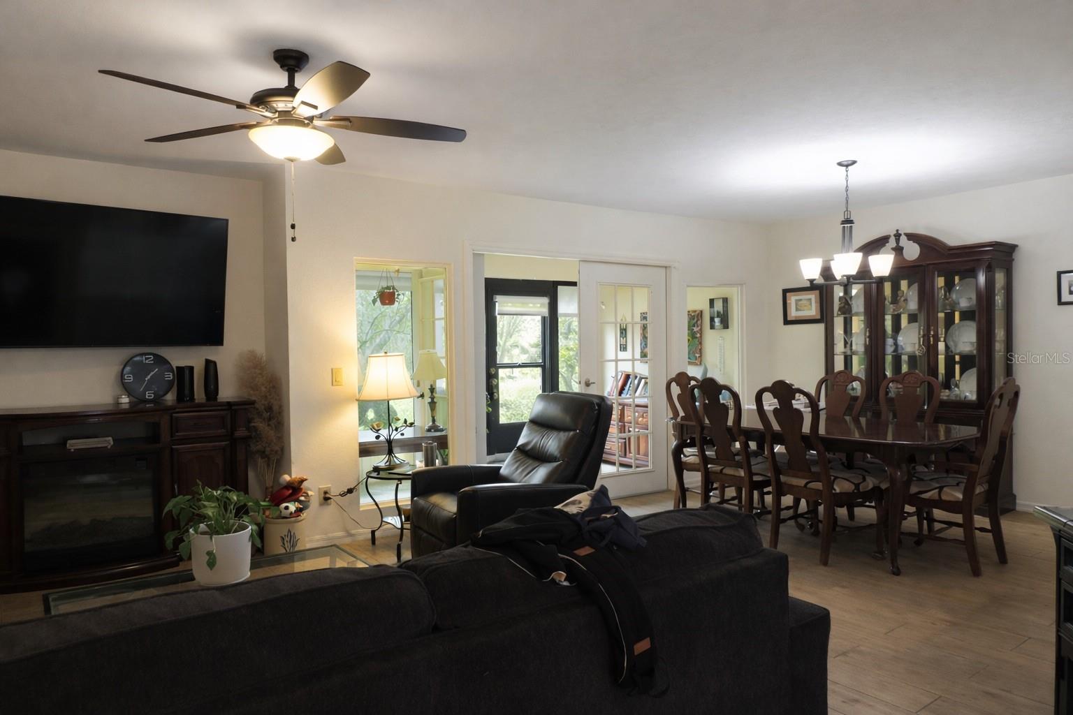 ARBOR COURT FOURTH ADD. - Residential