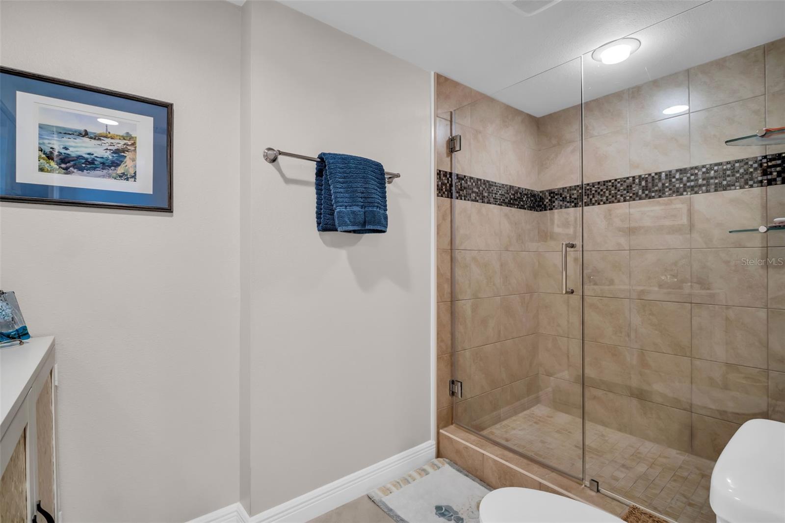 ISLAND WAY TOWERS CONDO - Residential Lease