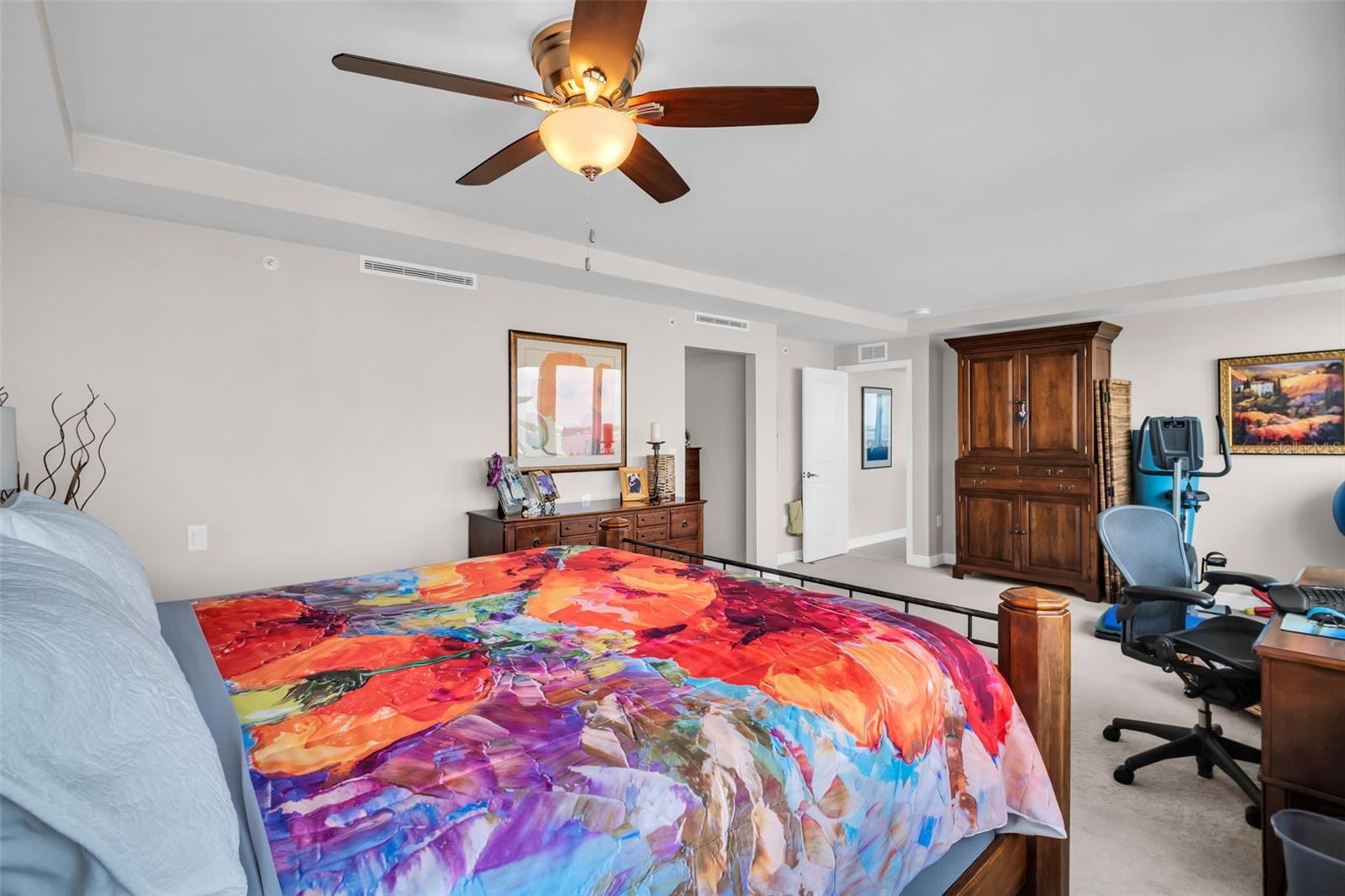 ISLAND WAY TOWERS CONDO - Residential Lease